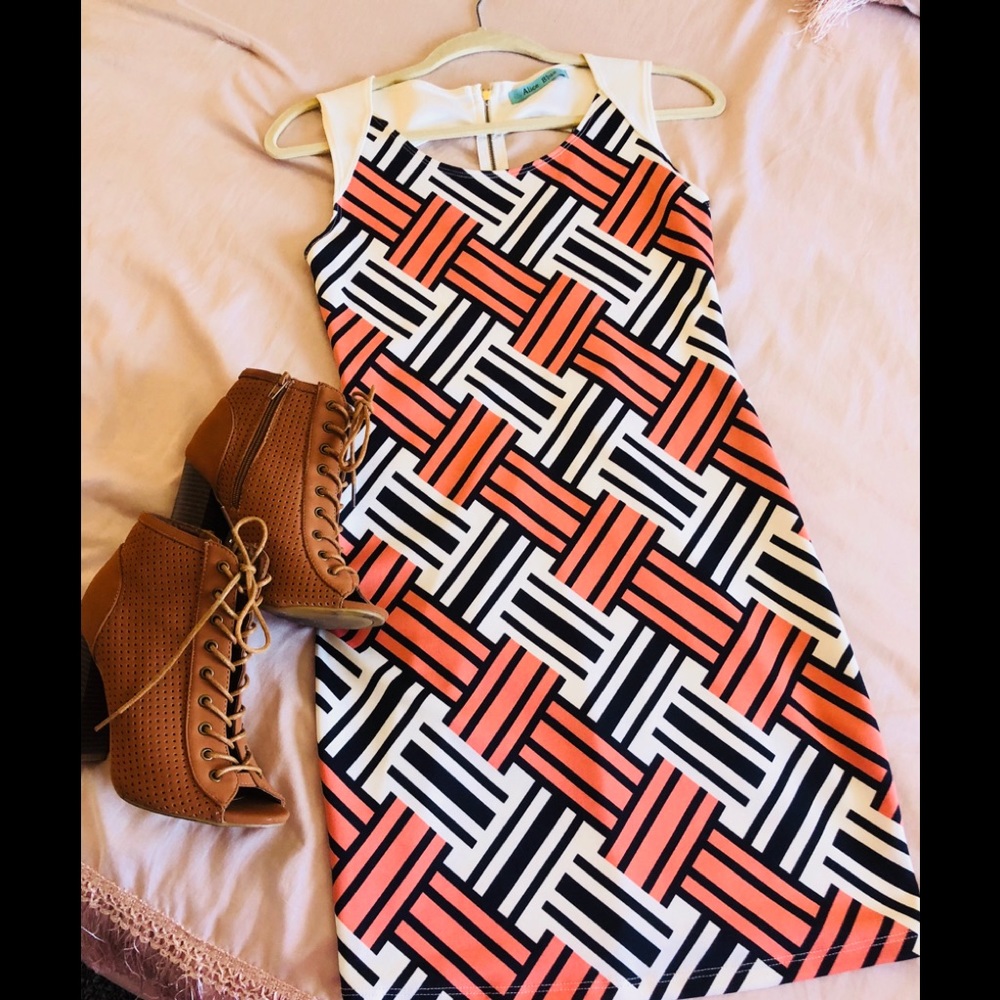 Super fun little dress!